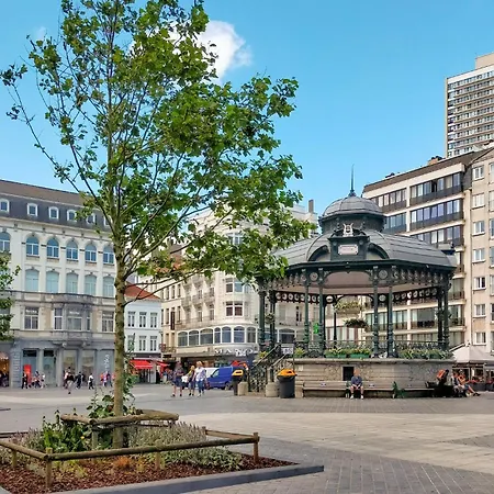 1 Bedroom Gorgeous In Apartment